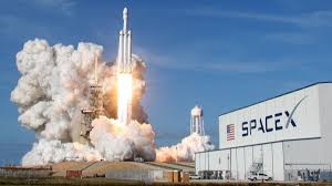 Así vivió elon musk el lanzamiento del falcon heavy | national geographic en español. Spacex Elon Musk Schiesst Falcon Heavy Ins All Wirtschaft Sz De