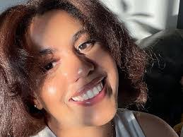 Bobbi Stone's Instagram, Twitter & Facebook