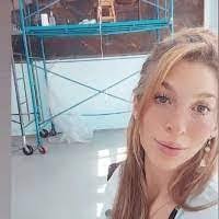 Bonnie Pons's Instagram, Twitter & Facebook