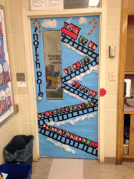 School Class Room Door Christmas Decoration With Kids And Teachers Pictures Inside Train Christmas Door Decorations School Door Decorations Door Decorations
