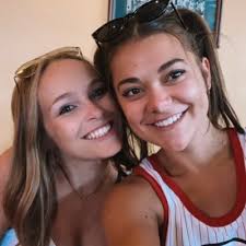 rachel willenborg (@r_willenborg)