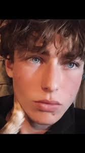 Kai Stephens's Instagram, Twitter & Facebook