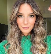 Makeup artist shares what to do to sweatproof your makeup and make it stay  in place in summer