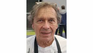 Questions à. Pour René Schmidt, p résident de la MPT, « la notion de lien  est fondamentale » pour cette semaine des arts