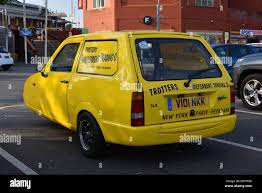 Image result for Racing Yellow 1994 Reliant