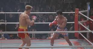 A génjeit azonban örökölte, így philadelphiába utazik, ahol apollo legendás meccset vívott az akkor feltörekvő rocky balboával. Rocky Iv Wikipedia