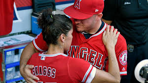 Hide call to the pen. Mike Trout Hits Home Run While Wearing His Late Teammate Tyler Skaggs Jersey Cbssports Com