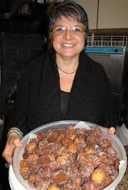 Il carnevale si avvicina ed è una festa molto amata sia dai bambini, sia dagli adulti. Dolci Sardi Di Carnevale E Loro Arcaici Significati Su Nuraghe