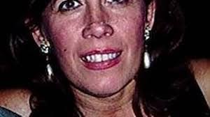 Vicki Rossi's Instagram, Twitter & Facebook