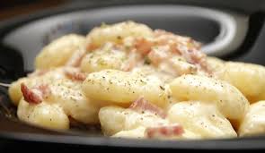 Gnocchis A La Carbonara Au Thermomix Plat Et Recette Recette Recettes De Cuisine Gnocchis