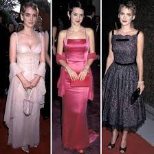 Actress winona ryder has confirmed that michael keaton and tim burton will be returning for a beetlejuice sequel! Winona Ryder Red Wedding Dress Off 63 Www Maharethane Com