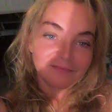 Sandy Mcgrew's Instagram, Twitter & Facebook