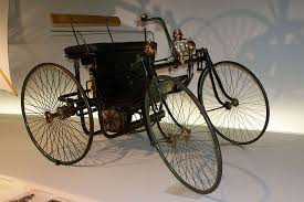 One Of The Oldest Cars In The World The Daimler Maybach Stahlradwagen In A Display Case In A Museum Car In The World Car Ins Old Cars