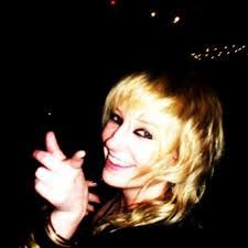 Francesca Hill's Instagram, Twitter & Facebook