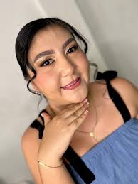 Así se vive la magia de los 15 con Andrea Molano Makeup! 💄💫 Maquillaje y  peinado personalizados para que brilles como la protagonista de tu  historia. Agenda tu cita y vivamos tu