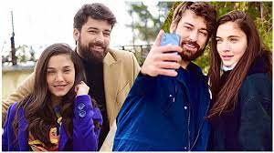 Ünlüler, güçlü bir kadın, fotoğraf hakkında daha fazla fikir görün. Alp Navruz Ceren Yilmaz Zumruduanka Youtube