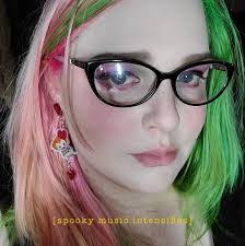 Sherry Castro's Instagram, Twitter & Facebook