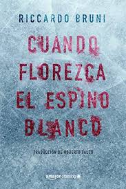 Descargar Libro De Cuando Florezca El Espino Blanco Pdf Epub Y Mobi Sinopsis El Gato Rojo Sabe Un Secreto El Gat Libros Gratis Libros De Suspenso Libros