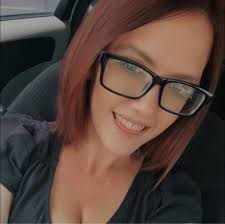 What are good photographers and business card suppliers in the Muskoka area?