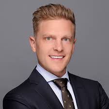 Timothy Alt's Instagram, Twitter & Facebook