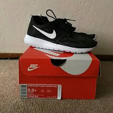 New Nike Roshe One Flight Weight Sz 5 5 Y