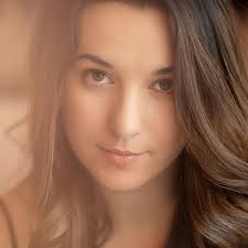 j3P_DXORsKZUgOiE1OFjn8Dqr6_vlQVfAhWwCQn7RJpgOhX_tv8bvksSxVfimJY9obsk-TK9-9h7xfHapKaYnPA1.jpg?quality=95&crop=180,52,832,832&as=32x32,48x48,72x72,108x108,  ...