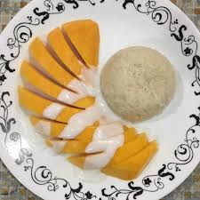 Ternyata cara menanam, perawatan dan pemupukan secara organik terbukti bisa menjadikan buah mangga 3 kali lebih besar dan menguntungkan. Cik Wan Kitchen Pulut Mangga