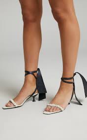 Jaggar The Label Scrunched Sandal Heel In Ivory Showpo