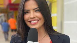 Ex-bailarina do Faustão estreia como repórter do Jornalismo da Globo