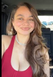 Lizzie Westbrook's Instagram, Twitter & Facebook