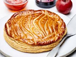 Galette Des Rois Aux Pommes De Christophe Felder Decouvrez Les Recettes De Cuisine De Fe Galette Des Rois Aux Pommes Recette Galette Des Rois Recette Galette
