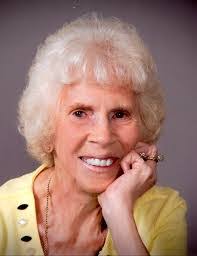 Faye Avery's Instagram, Twitter & Facebook