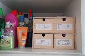 streken van miss steek ehbo medicijnkastje opruimtips handige tips