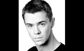 Sam Keeley Cast in Sci-Fi Sequel 'Monsters: Dark Continent'