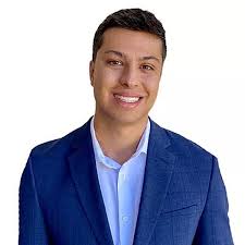 Adam Struck's Investing Profile