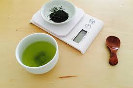 おいしいお茶の入れ方 3 少なくない 茶葉とお湯の量を確認すべし 茶活 Chakatsu