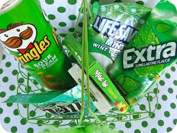 Cute Gift Basket Idea For St Paddys Or Just A Color Theme Secret Sister Gifts Teacher Gifts Themed Gift Baskets