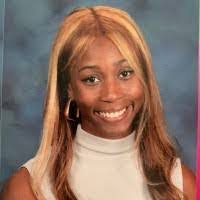 Francine Garfield's Instagram, Twitter & Facebook