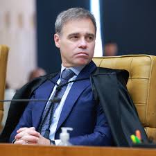 Caso Master: André Mendonça manda Polícia Federal investigar vazamento de dados sigilosos de Vorcaro