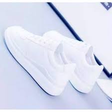 Jika anda masih sering goyah saat berjalan dengan sepatu berhak tinggi, pilihlah sepatu. Sneaker Sepatu Wanita Korea Jm Putih Polos Shopee Indonesia