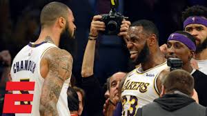 Get box score updates on the los angeles lakers vs. Lebron S Go Ahead Dunk Tyson Chandler Block Seal Lakers Win Vs Hawks Nba Highlights Youtube