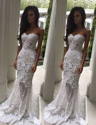 Modern Sweetheart Appliques Lace Mermaid Wedding Dresses Fabric Lace Shown Col Strapless Lace Wedding Dress Lace Sweetheart Wedding Dress Wedding Dress Train