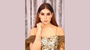 +49 (0) 221 27109 143. Makeup Artist Arvind Kaur S Journey Into Glamour World Is Dotted With Hardwork And Ingenuity Hindustan Times