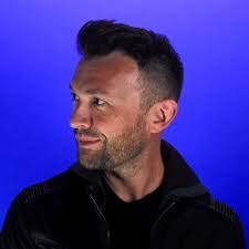 Jon Lowry (@jonlowry)