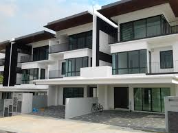 Situated in shah alam, this hotel is 0.5 mi (0.8 km) from setia alam night market and 2.7 mi (4.4 km) from setia city convention centre. Setia Alam Property Bandar Bukit Raja Sale Rent 017 3613381 3 Storey Superlink Duta Villa 26x82 Setia Alam Selling Below Market