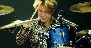 There might also be roadster, runabout, and two seater. Bigbang S Daesung Revealed To Have Been Running An Anonymous Youtube Channel For 8 Months Koreaboo