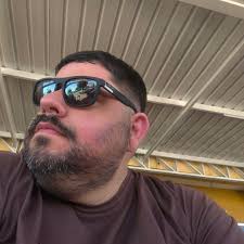 Em 1995, a Ford lançou uma campanha publicitária marcante para promover a  picape Pampa, protagonizada pelo ator Pedro Cardoso, que mais tarde se  tornaria conhecido pelo personagem Agostinho Carrara na série “A