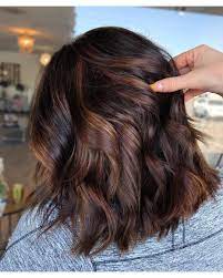 Chocolate Cake Is The Delicious New Hair Color Trend For Brunettes Brown Hair Looks Brunette Hair Color Balayage Hair