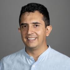 Arturo Cano's Instagram, Twitter & Facebook