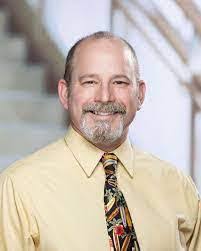 Carrie Steckbauer's Instagram, Twitter & Facebook